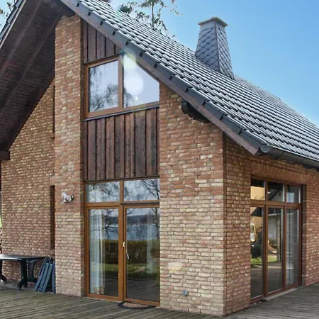 Gorgeous In Roebel With View *